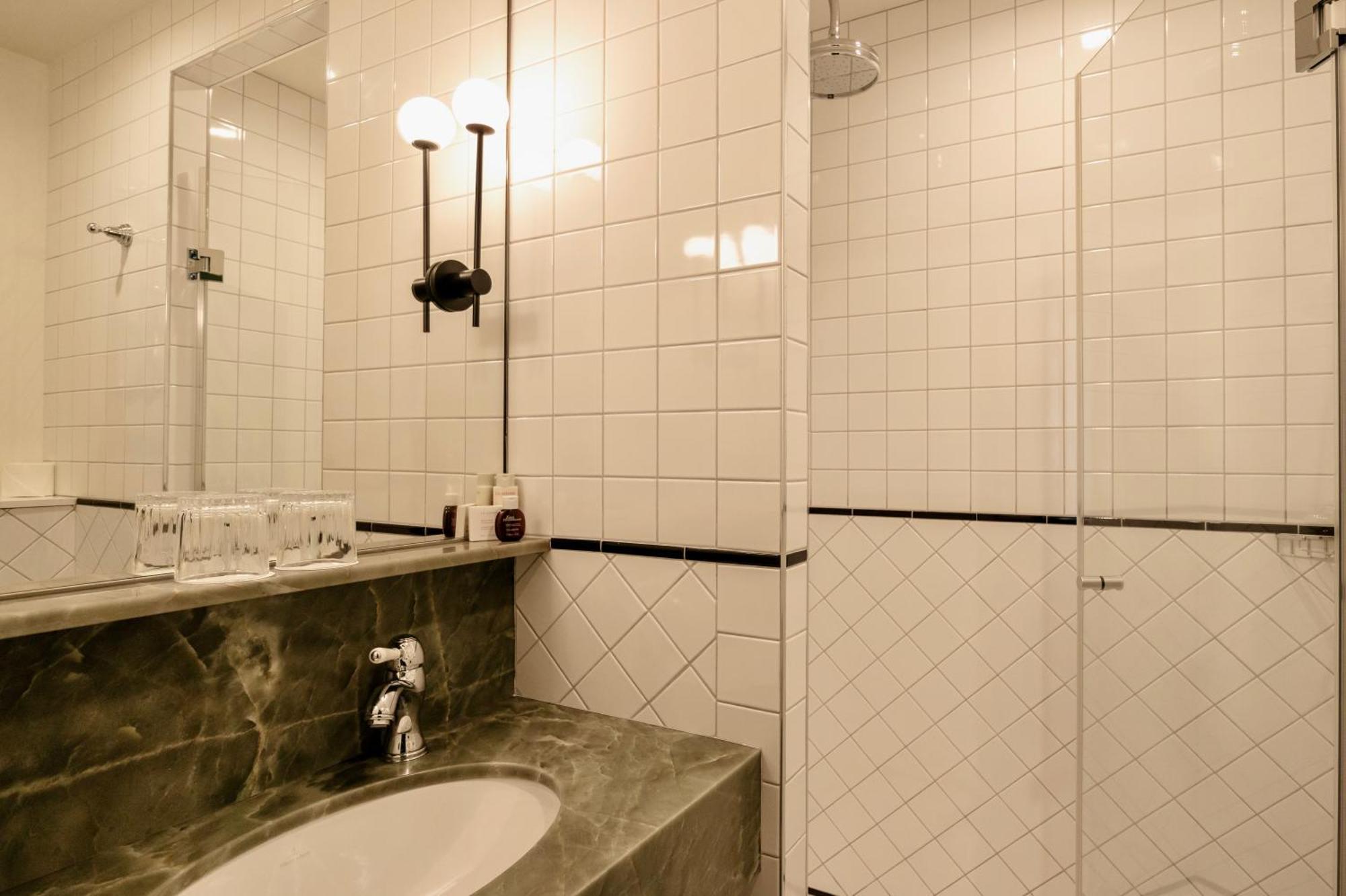 Superior Double Room,1634344144:JPEG