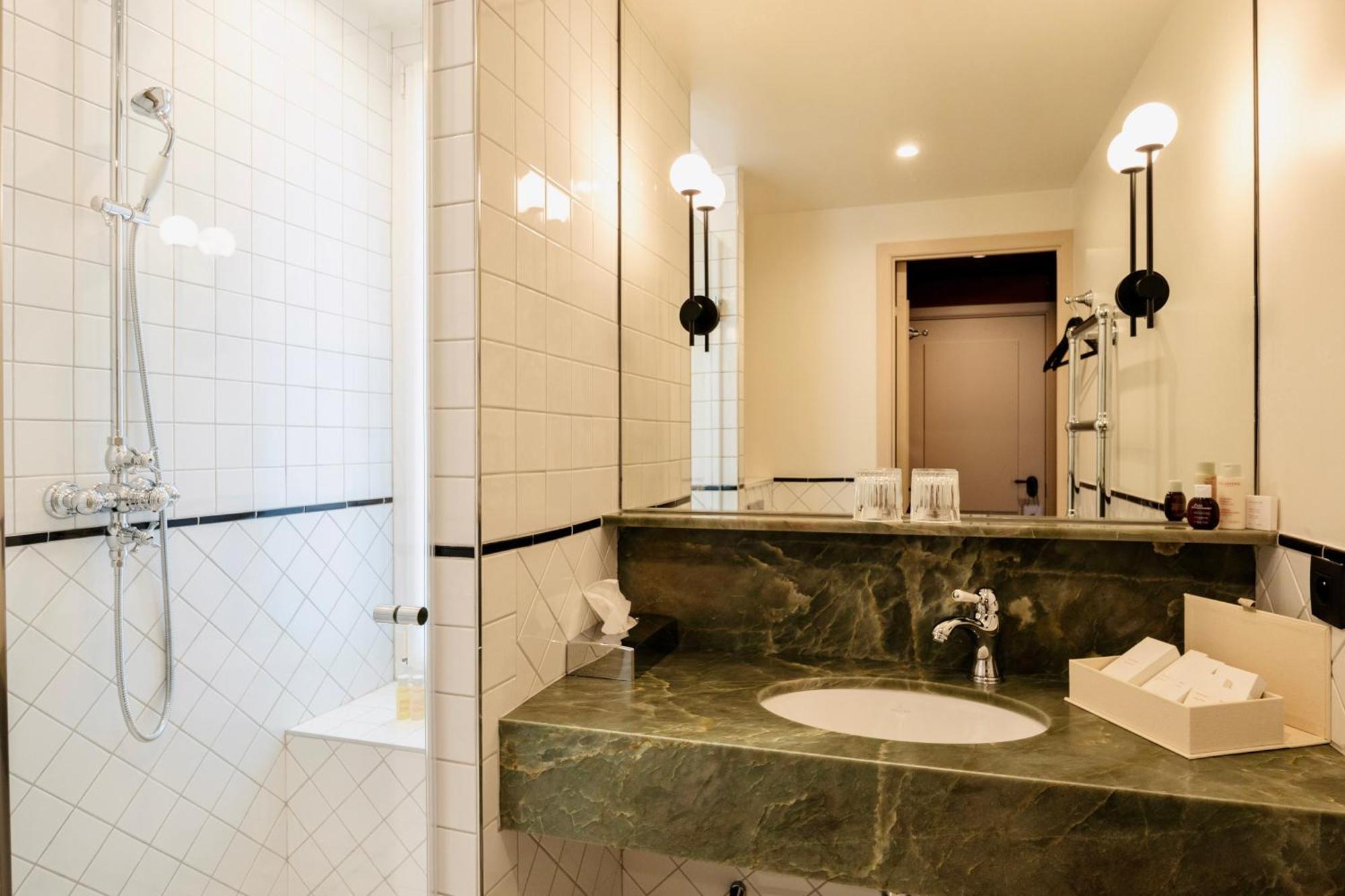 Standard Double Room,1634344157:JPEG